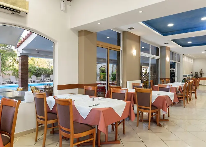Stefania Hotel