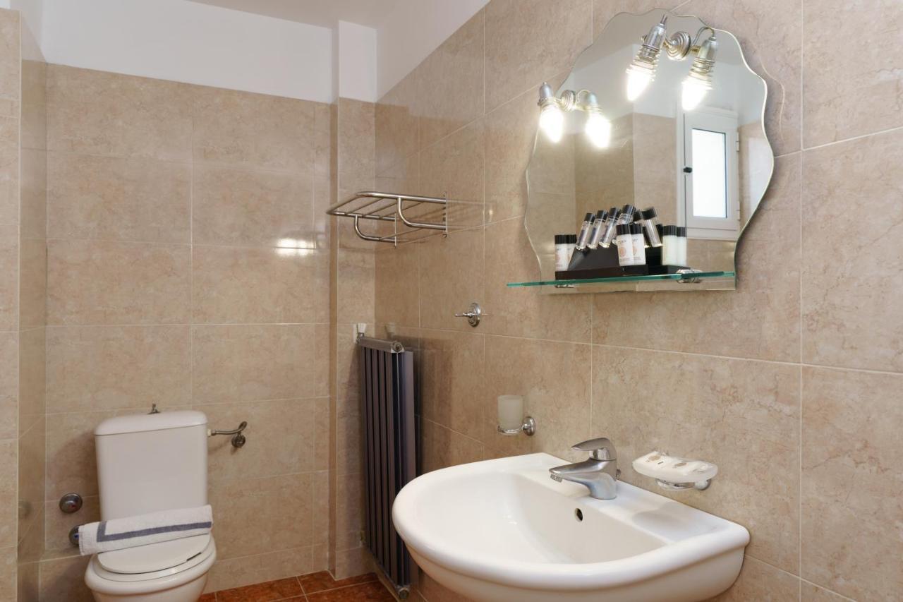 Otel Stefania 4*
